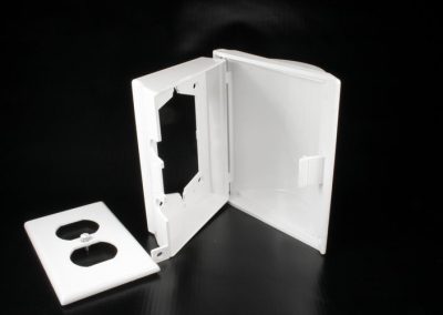 Plastic Electrical Outlet Cover Application